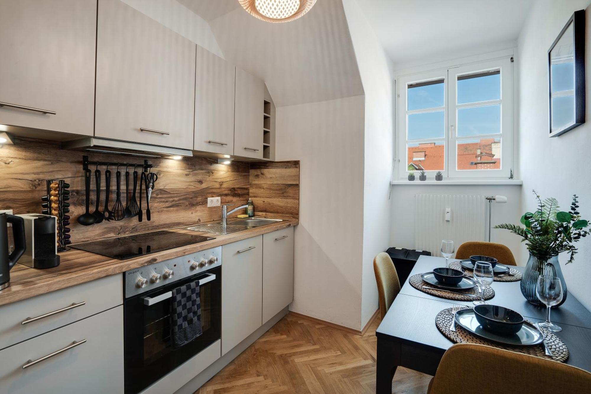 Boho Design Studio By Hero Homes - Top Lage Im Historischen Zentrum - Self-Check-In & Aircon Graz Extérieur photo