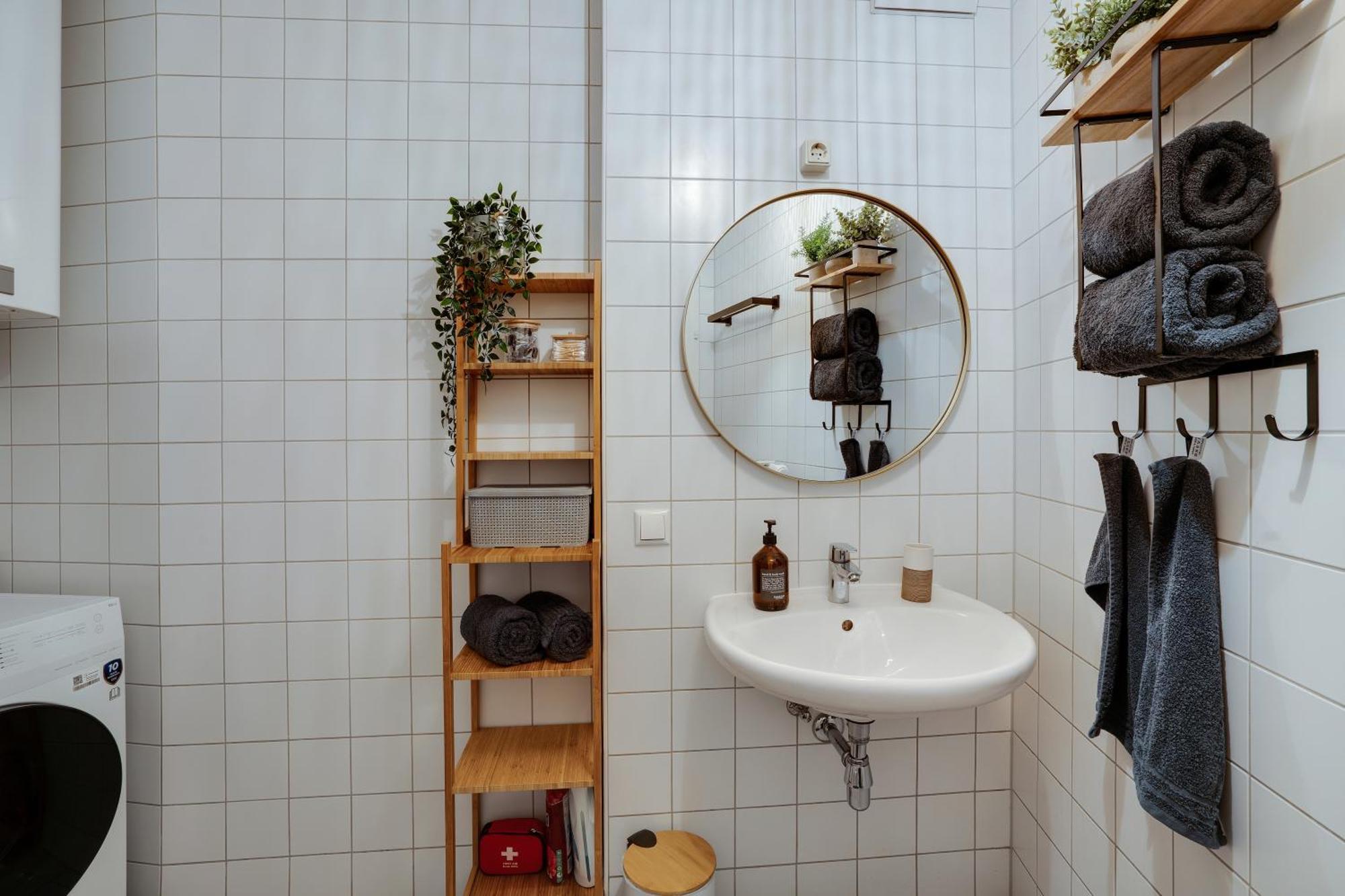 Boho Design Studio By Hero Homes - Top Lage Im Historischen Zentrum - Self-Check-In & Aircon Graz Extérieur photo